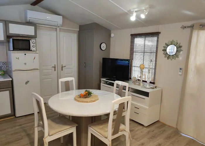 Mobil-home De Jean-michel Et Nicole Campeggio Hyères