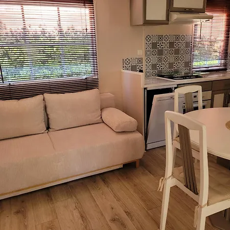 Mobil-home De Jean-michel Et Nicole Parque de Campismo *