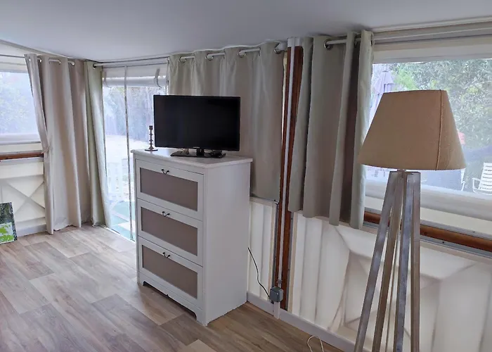 Mobil-home De Jean-michel Et Nicole Kemping